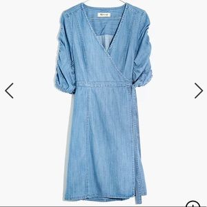 Denim Shirred-Sleeve Wrap Dress in Elsworth Wash